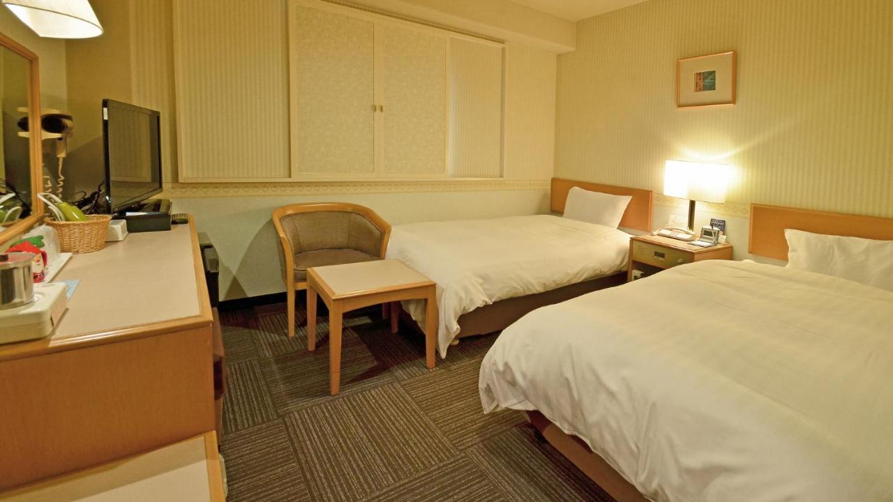 Omura Central Hotel Extérieur photo